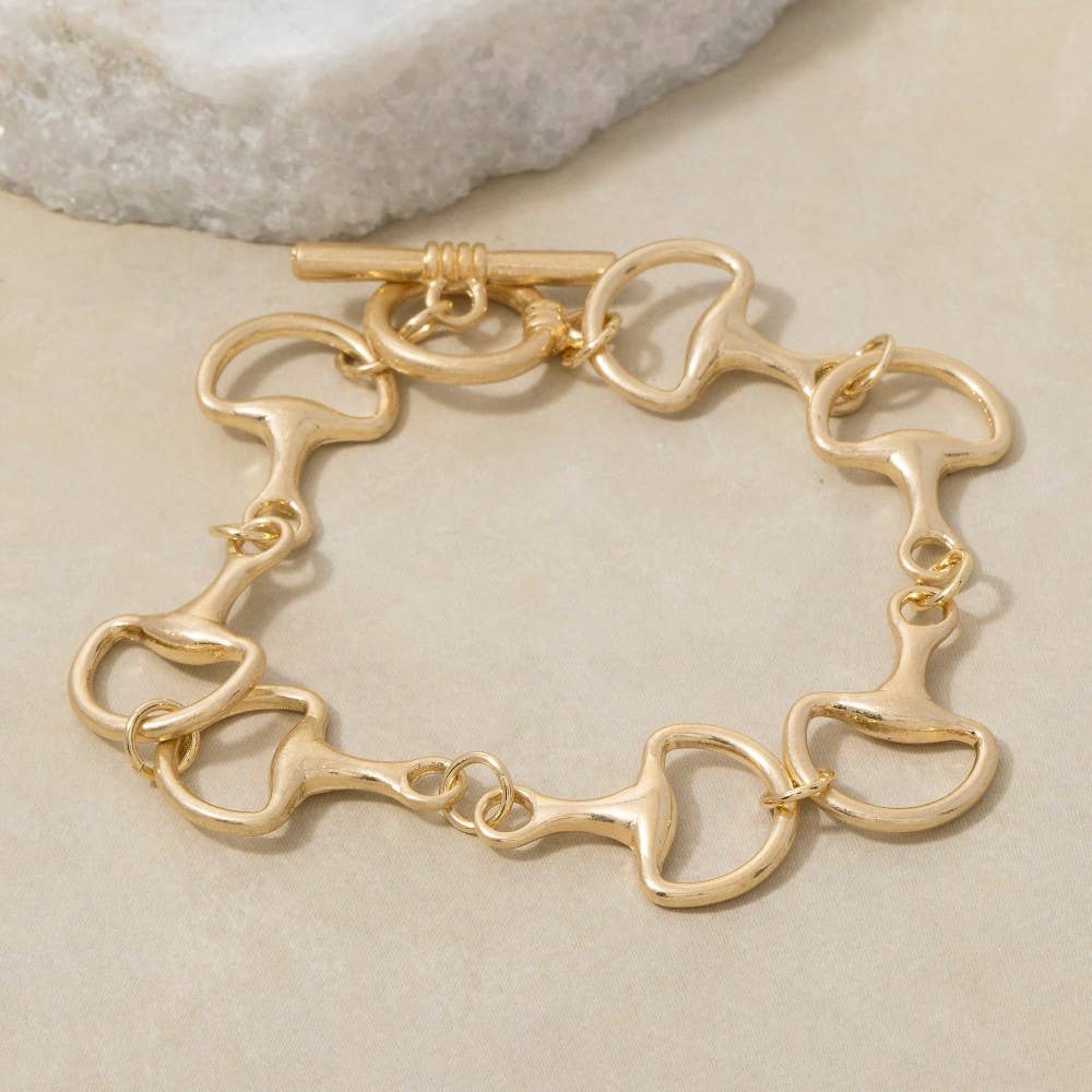 Intricate Metallic Toggle Chain Bracelet