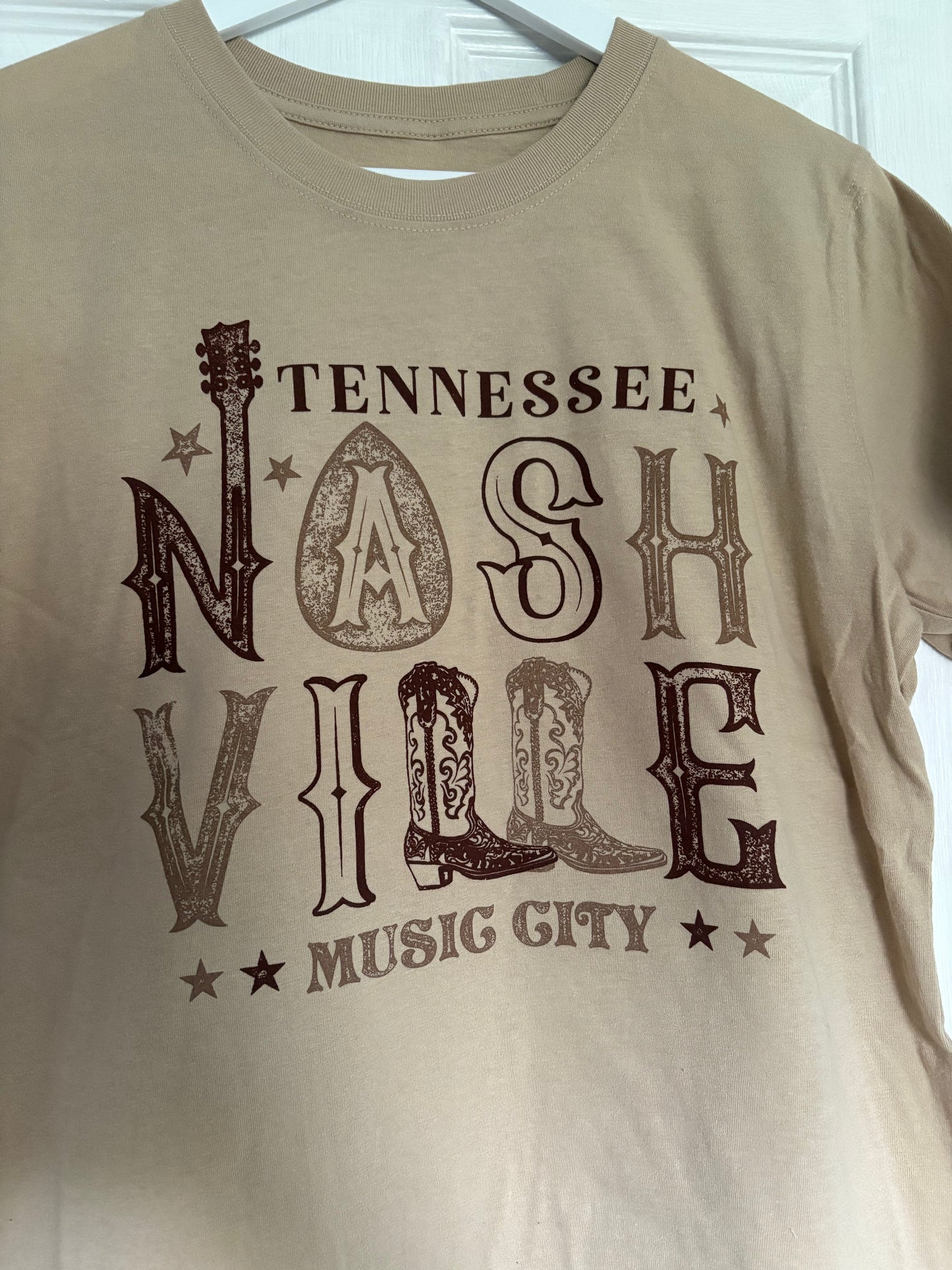 Nashville Graphic Top
